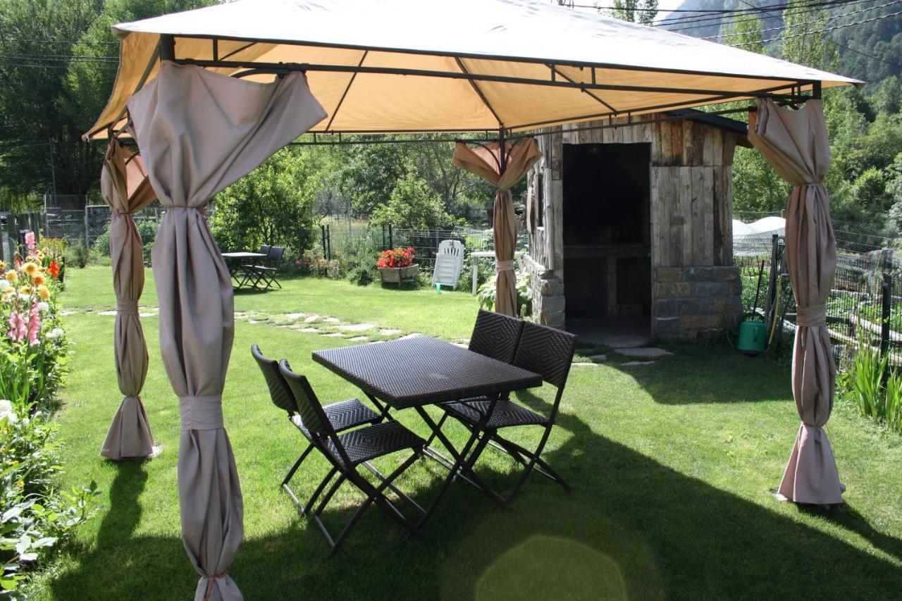 Apartamentos Mobison Salinas de Bielsa ภายนอก รูปภาพ